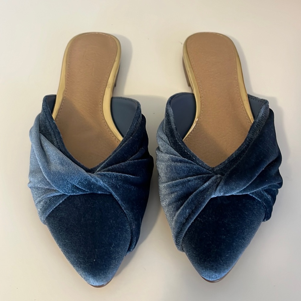 LOFT Velvet Shoes